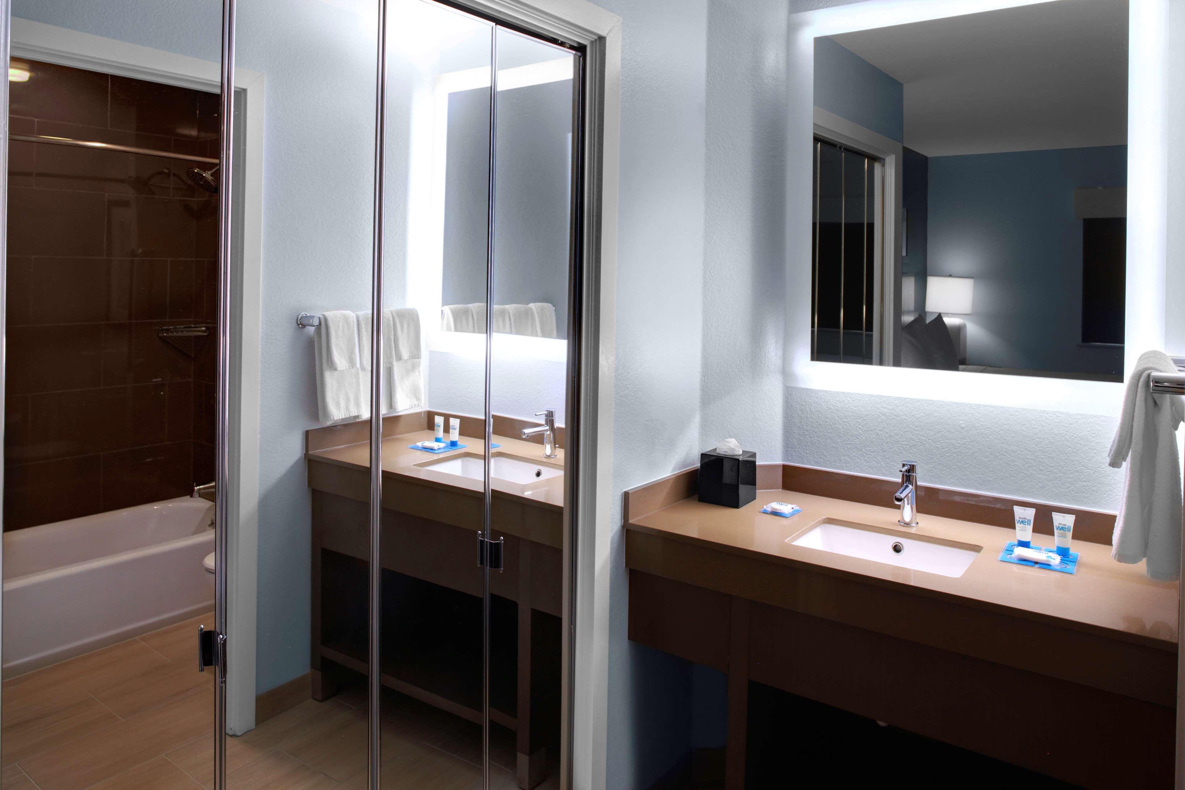 Hyatt House Sterling/Dulles Airport North Hotel Bagian luar foto